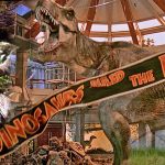 TOP 10 COOLEST DINOSAURS IN THE JURASSIC PARK (& WORLD) MOVIES